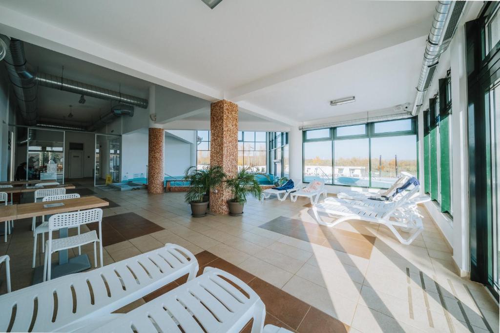 Fotografie z fotogalerie ubytování TERMAL KRE-SPA v destinaci Sînnicolau de Munte
