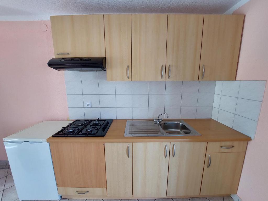 Fotografie z fotogalerie ubytování Apartment house Slavka v destinaci Vodice