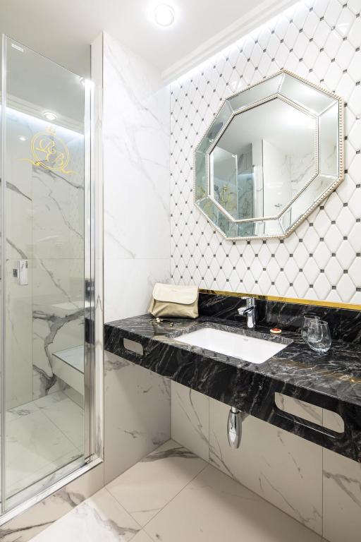 Łazienka w obiekcie Hotel Royal Baltic 4* Luxury Boutique
