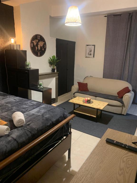 Très belle suite dans le centre historique idéale pour 2 personnes - Housity