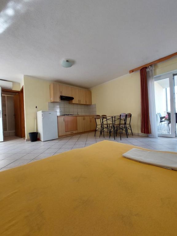 Fotografie z fotogalerie ubytování Apartment house Slavka v destinaci Vodice