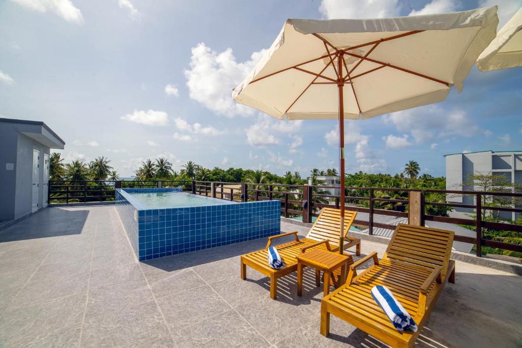 Dhiguveli Breezeの敷地内または近くにあるプール