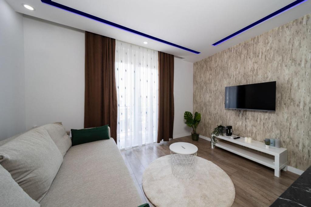 Modern and Central Home near Beach in the Heart of Antalya - Hizvo