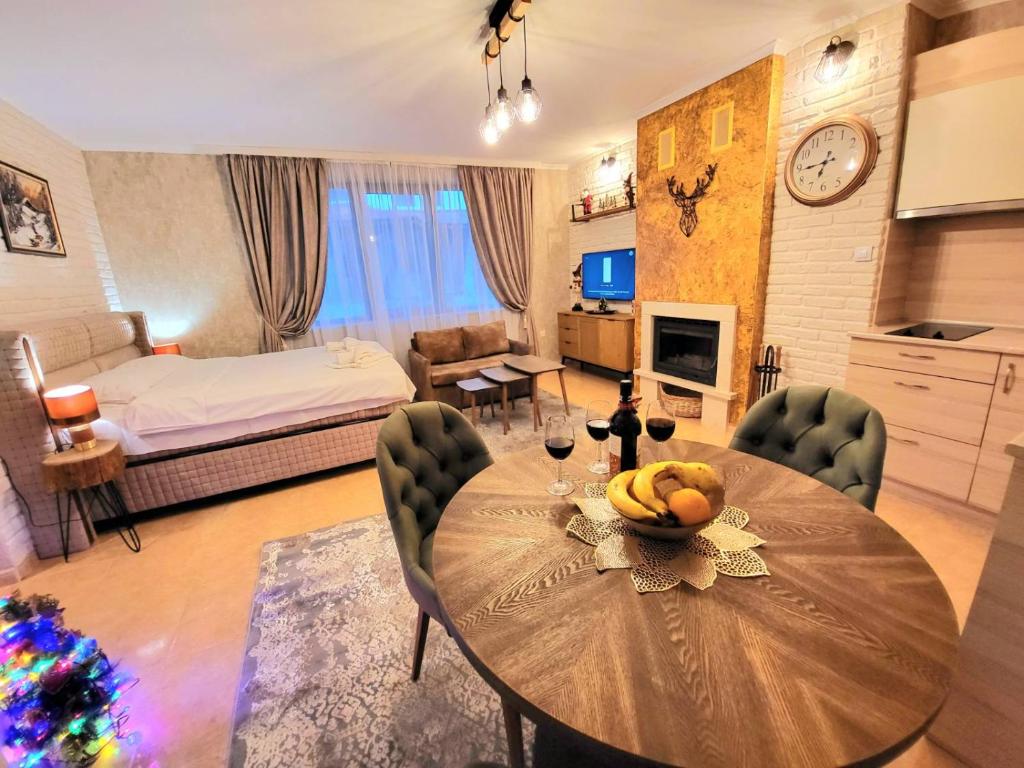 Deluxe Studio Grand Monastery