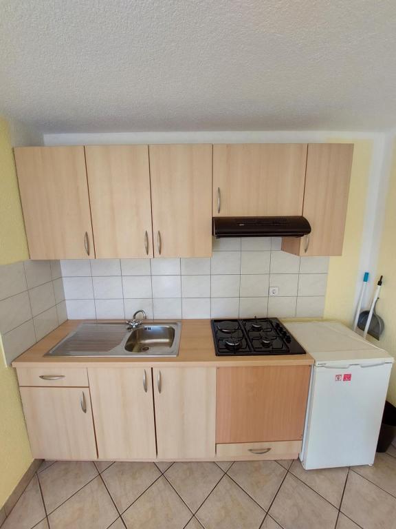 Fotografie z fotogalerie ubytování Apartment house Slavka v destinaci Vodice