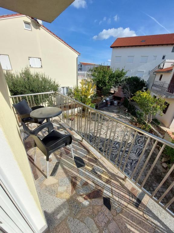 Fotografie z fotogalerie ubytování Apartment house Slavka v destinaci Vodice