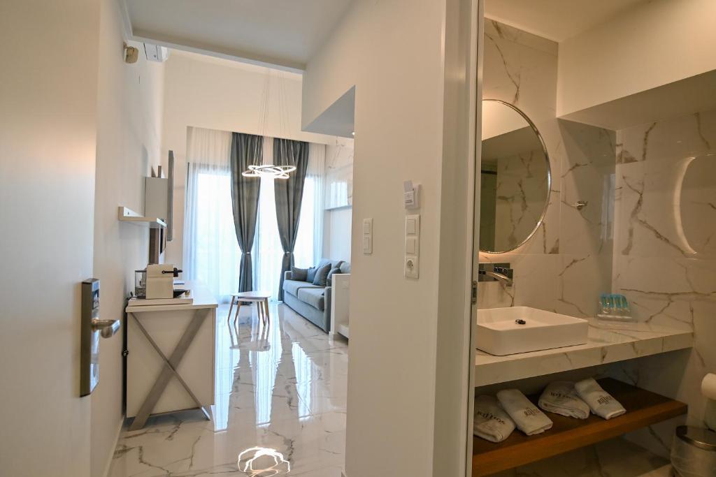 Koupelna v ubytování Rihios Hotel