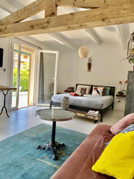 Grand Studio 30m avec jardin proche des plages
