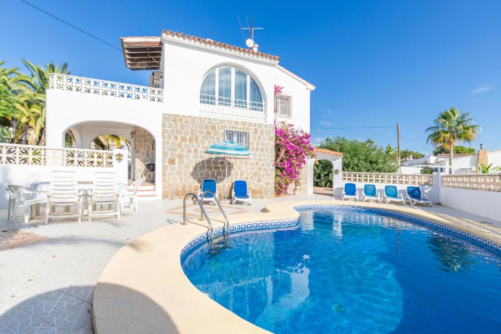 https://cf.bstatic.com/xdata/images/hotel/max1024x768/407284632.jpg?k=bb05d99468dd6d0233d9a0c3ee108cb59a0b8909f178f85ef0a8b71fa6b9fcb9&o=&hp=1