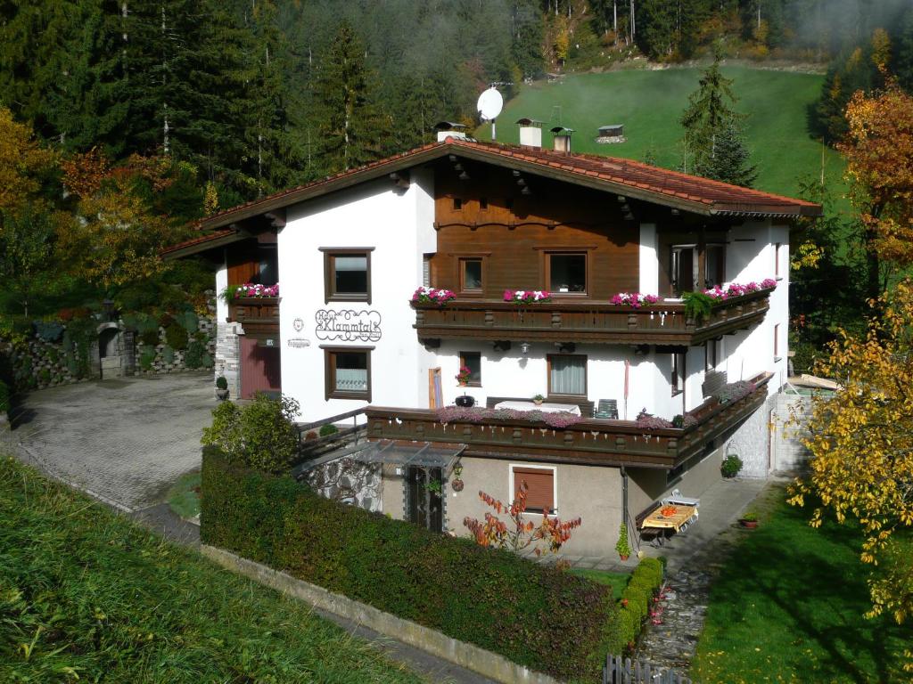 Budova, kde se apartmán nachází