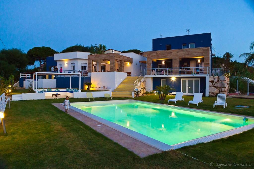 Villa Lanterna