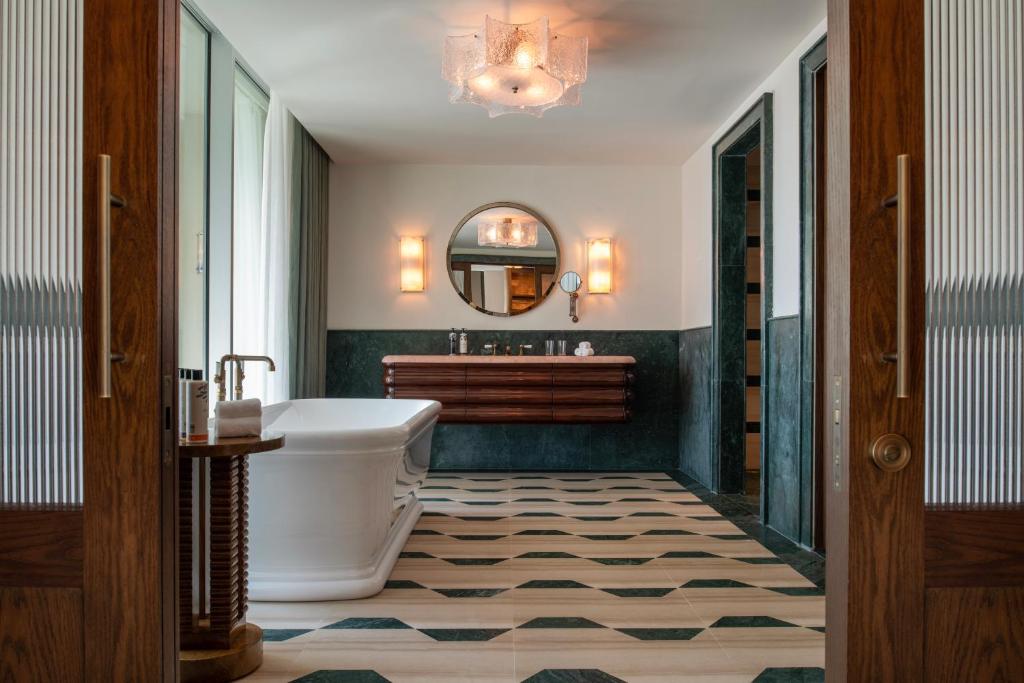 Hotel photo 37