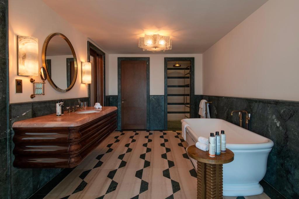 Hotel photo 35