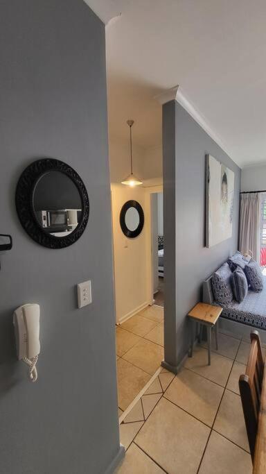 Life on Trotter - 2 x Bedroom APT! - Image 17