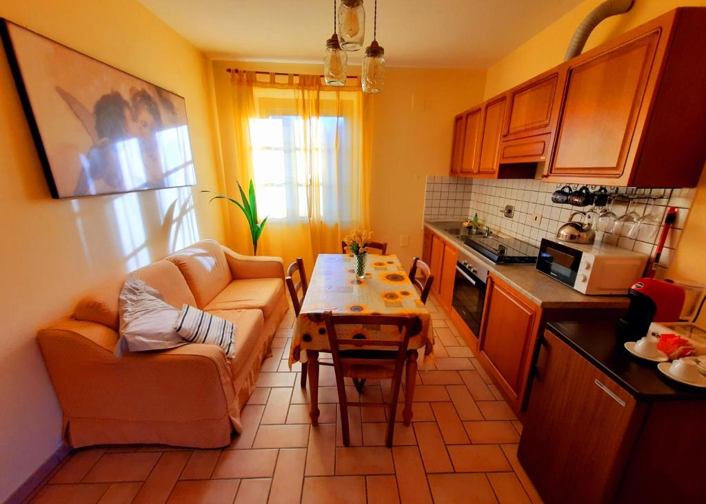 LEONÄRDO Guests House - LT Locazione Turistica - Appartamento Con Vista Giardino