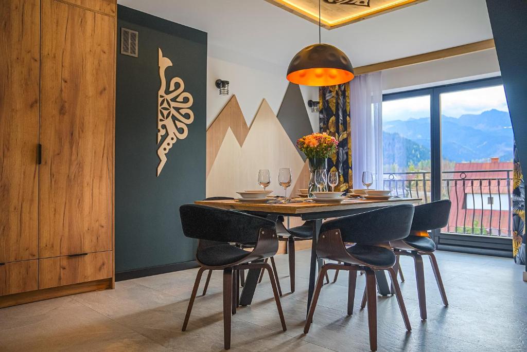 Nespecifikovaný výhled na hory nebo výhled na hory při pohledu z apartmánu