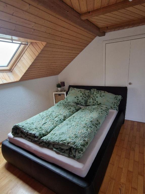 Voodi või voodid majutusasutuse Schöne 3 1/2 Zimmer Wohnung in der Zentralschweiz toas