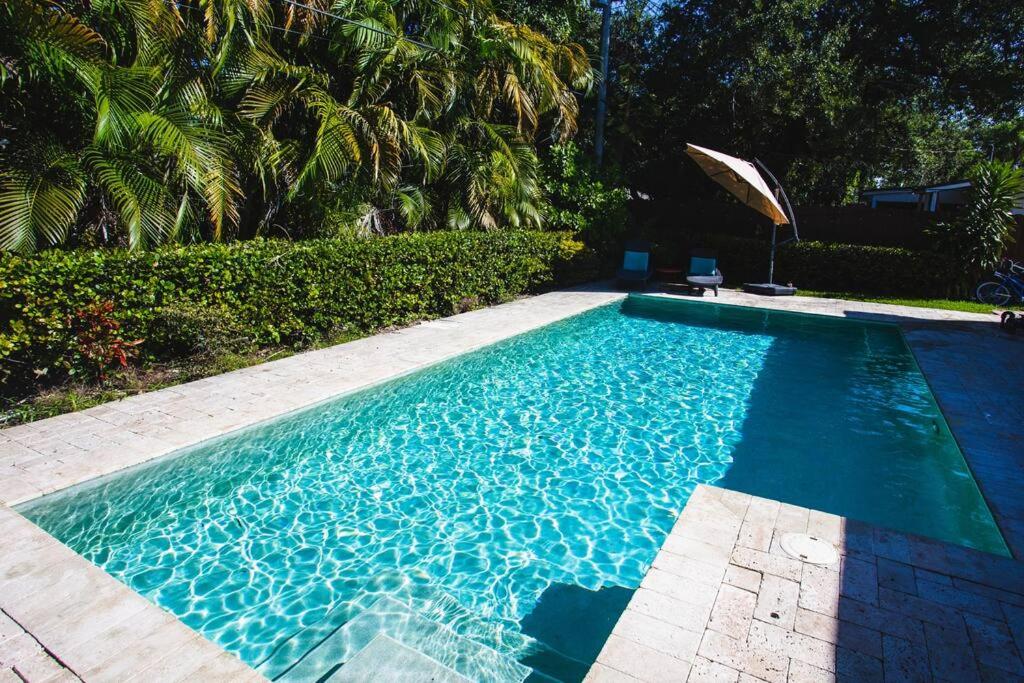 Modern Miami Oasis near Beach Aventura & Airport, North Miami Beach