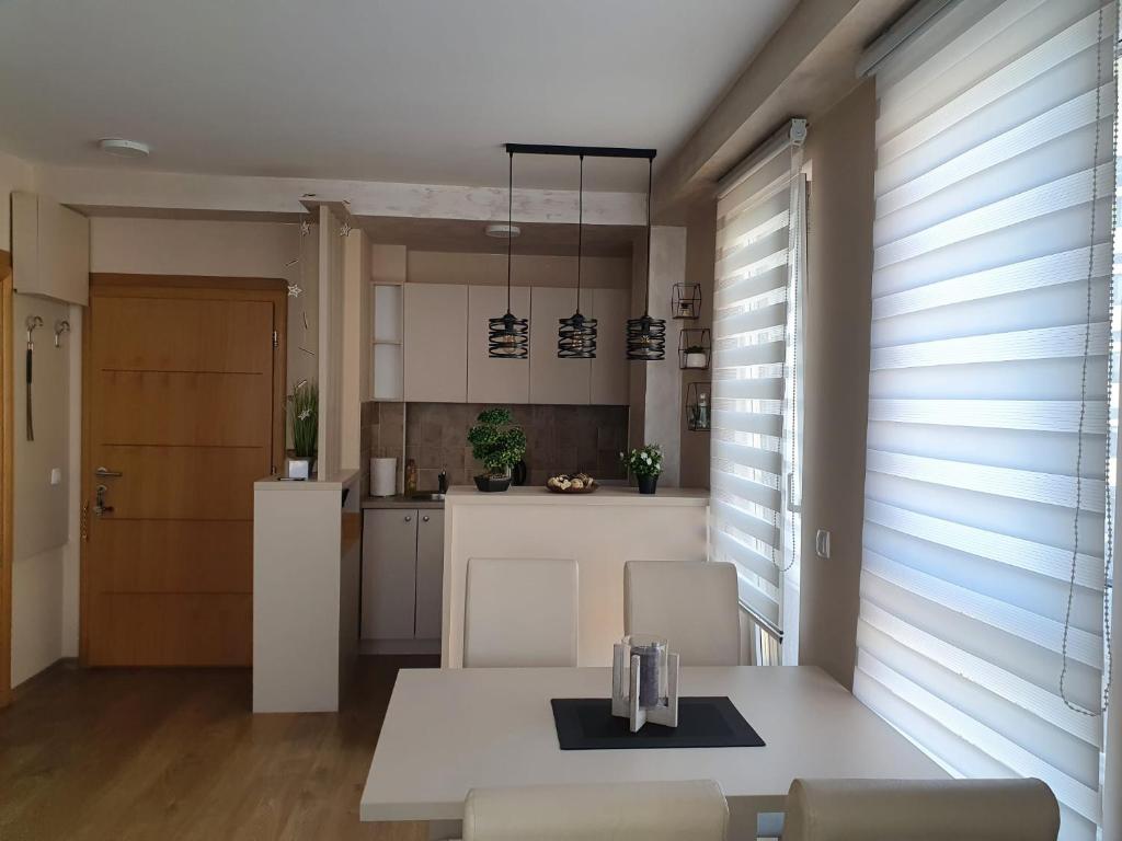PlaninSKI Mir Lux - One-Bedroom Apartment