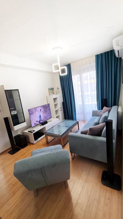 Anyplace: Flexible-Term Furnished Apartments for Remote Workers