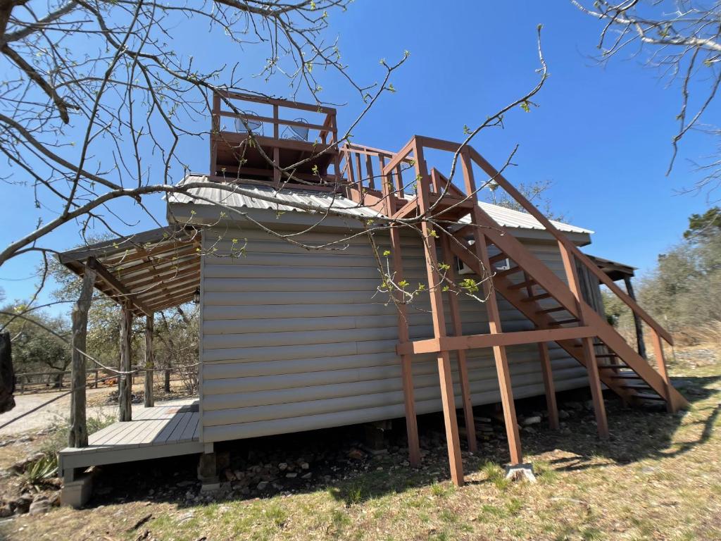 Walnut Canyon Cabins - Queen Cabin With Roof Deck