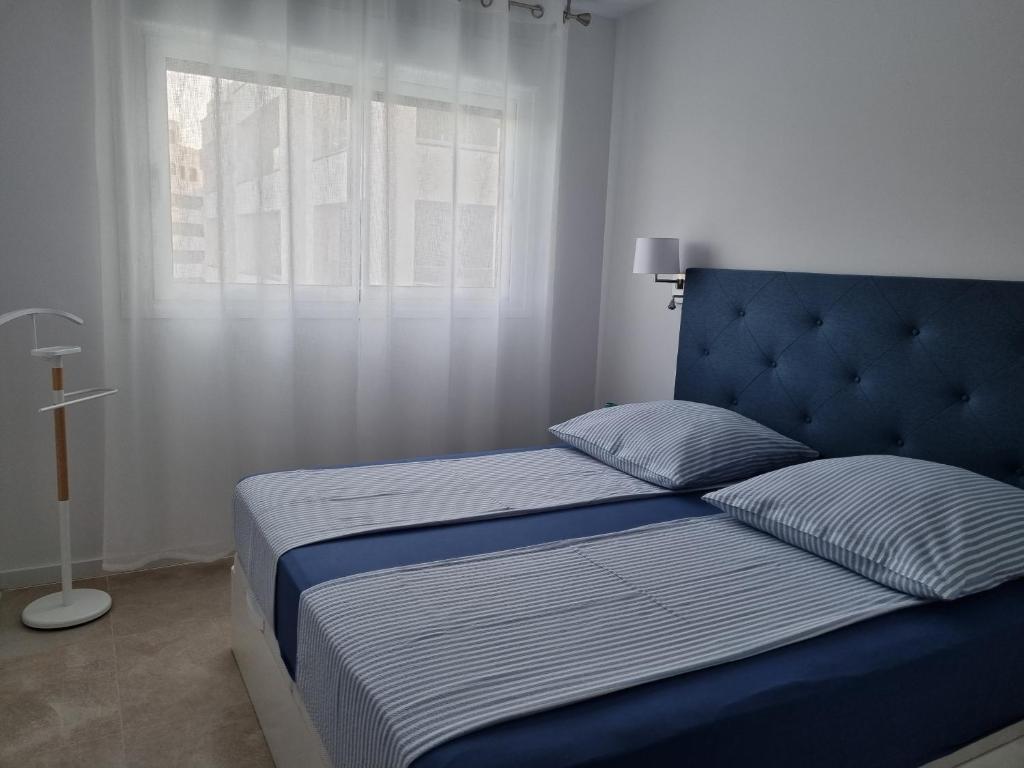 Posteľ alebo postele v izbe v ubytovaní TOPLAGE Marbella Neubau Luxus-Apartment, Strand und Altstadt in Minuten zu Fuss
