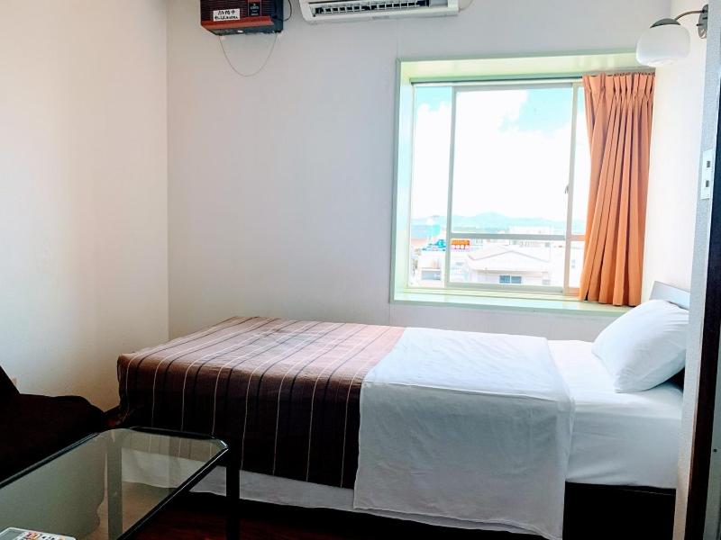 Hotel Harbor - Habitación Individual
