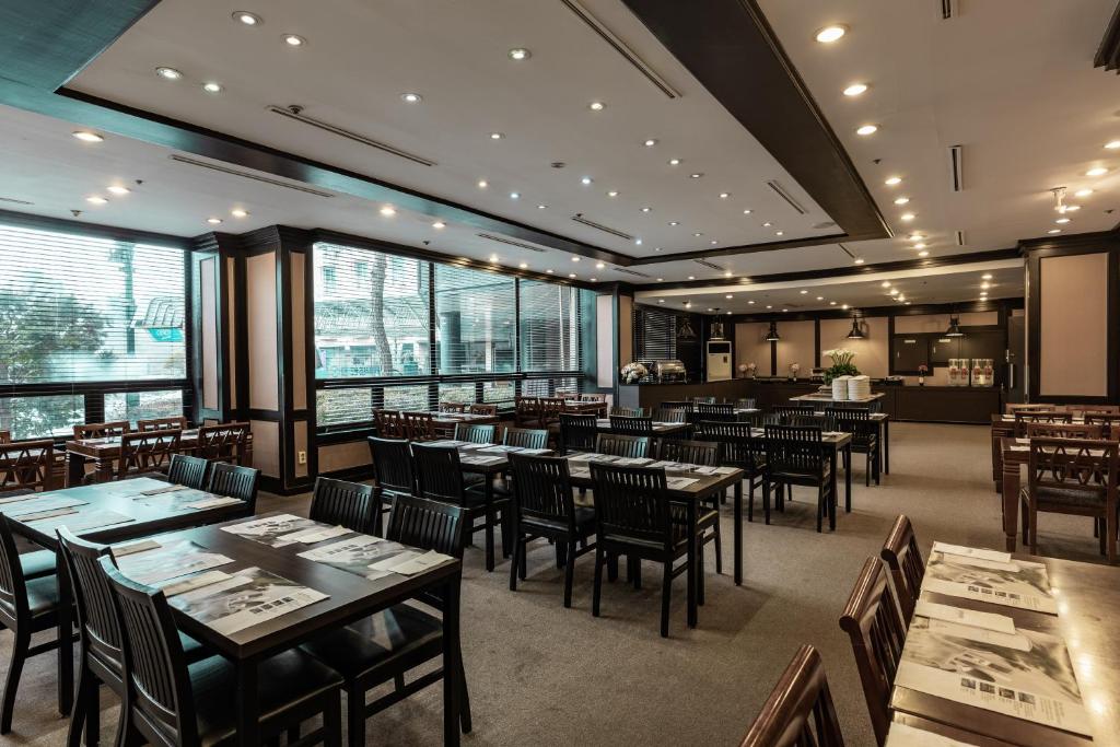 Restaurace v ubytování Kensington Resort Gapyeong