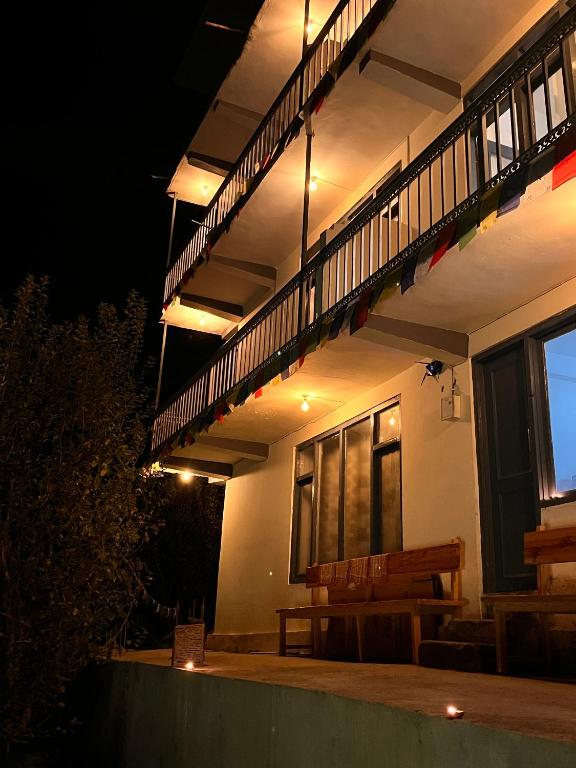 Balkón nebo terasa v ubytování La Heim Hostels