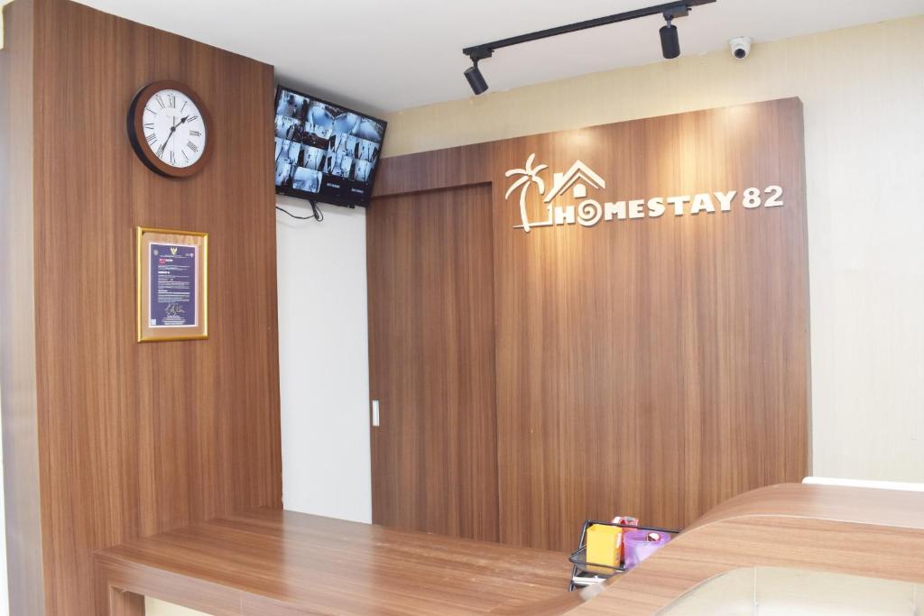 TV a/nebo společenská místnost v ubytování Homestay 82 Syariah Palembang