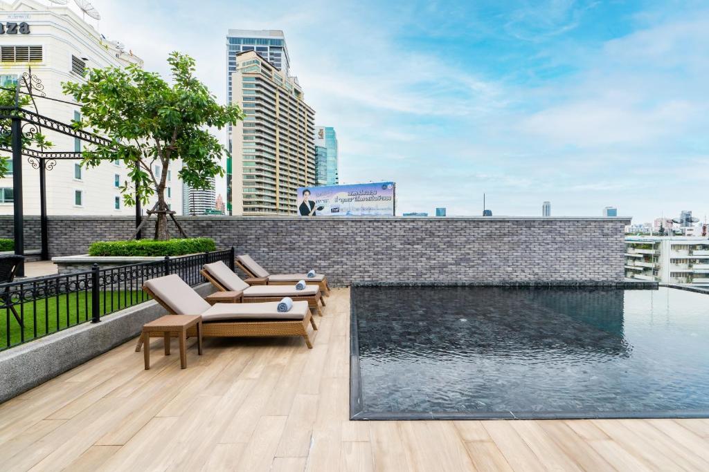 The Coach Hotel Sukhumvit - Asok BTS Bangkok - Resim 20