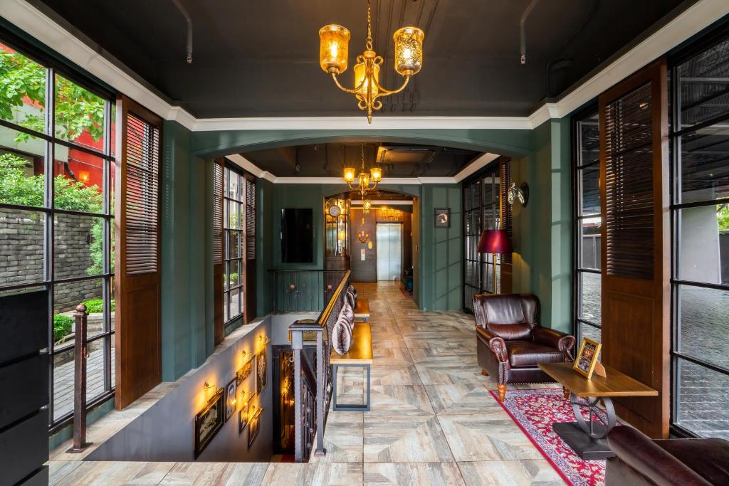 The Coach Hotel Sukhumvit - Asok BTS Bangkok - Resim 26