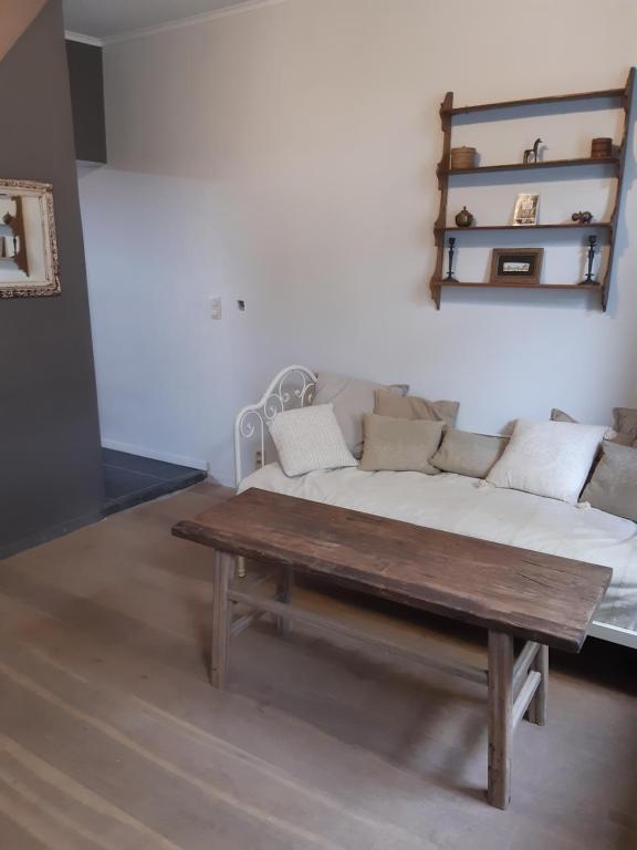 Posezení v ubytování Maison cosy au centre de Nivelles - vidéosurveillance extérieure
