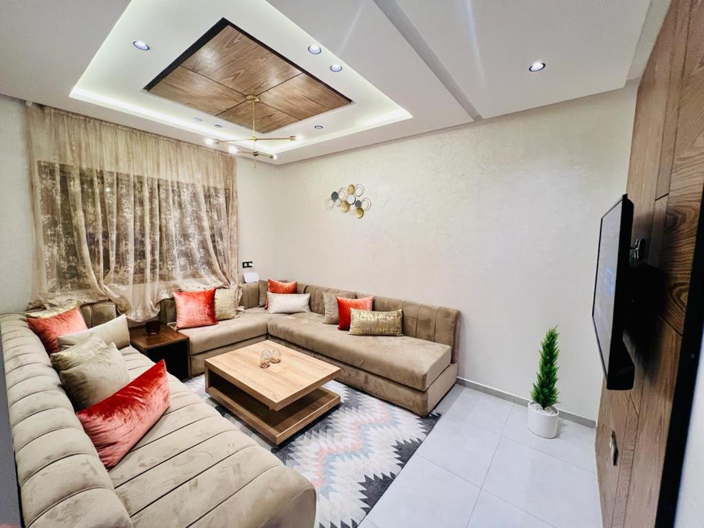 Somptueux appartement à louer en plein centre de Kenitra, Kénitra