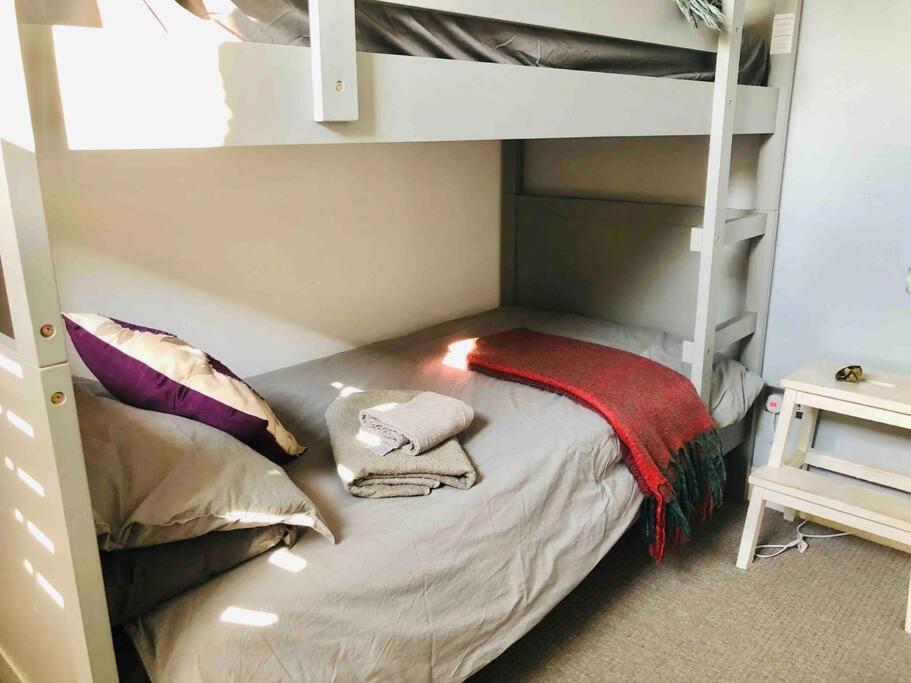 NAVAL COTTAGE IN THE HEART OF ROYAL GREENWICH - Two-Bedroom House