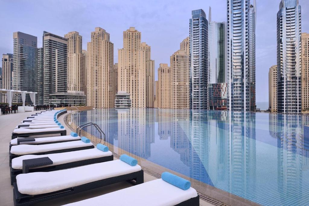 آدرس Dubai Marina Residences by Qstay