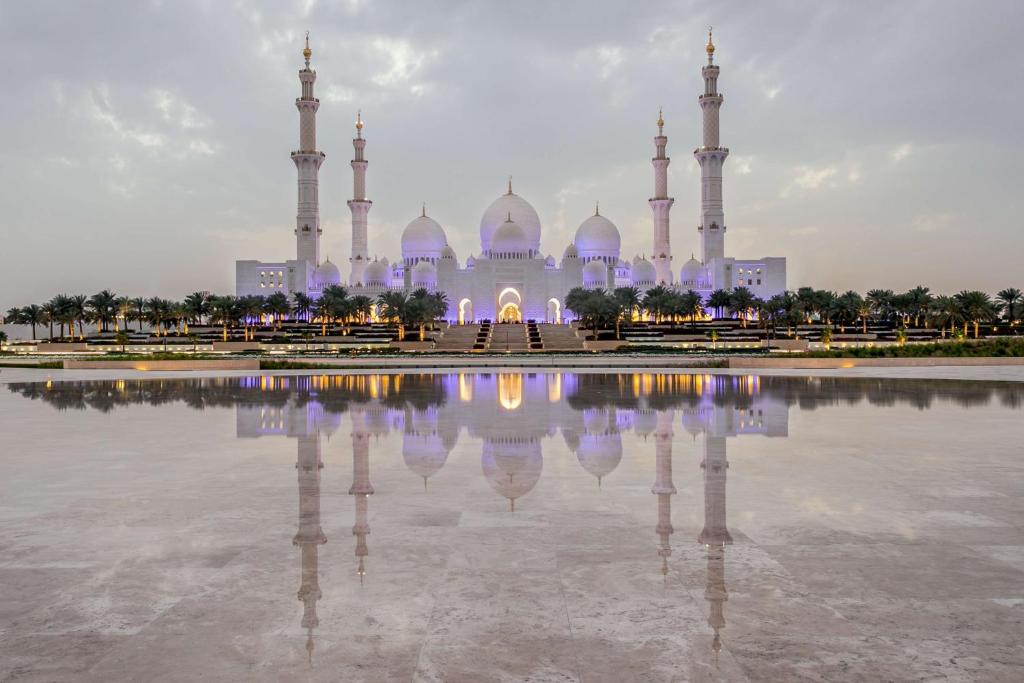 Andaz Capital Gate Abu Dhabi, By Hyatt - Resim 5