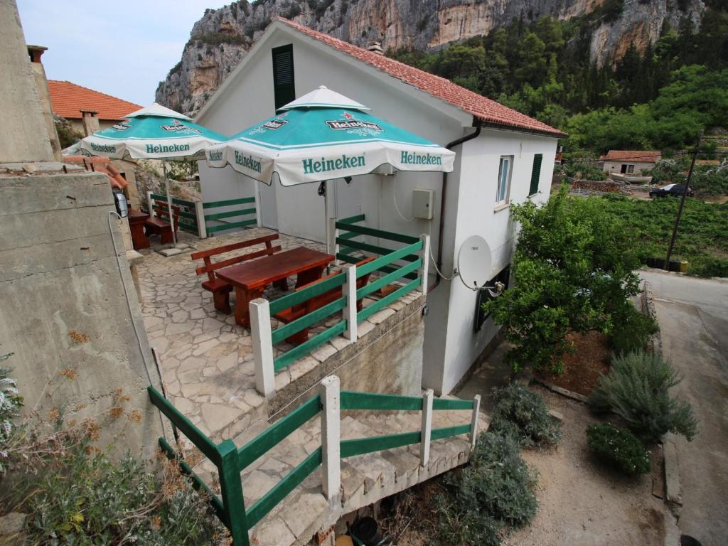 Fotografia z galérie ubytovania Apartments Roza 1-2 v destinácii Jelsa