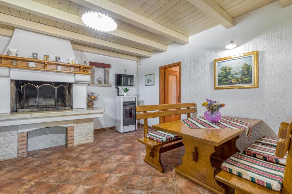 Kuchyň nebo kuchyňský kout v ubytování Haus Diana