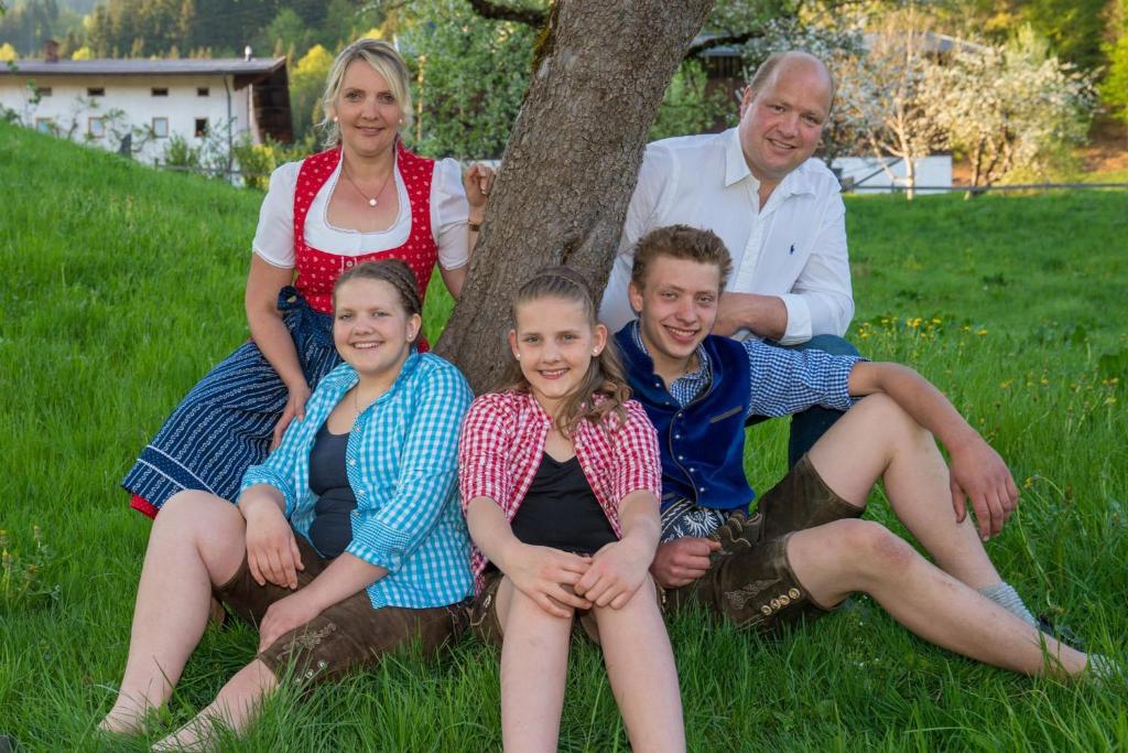 Familia alojada en Ferienhaus Lanzinger