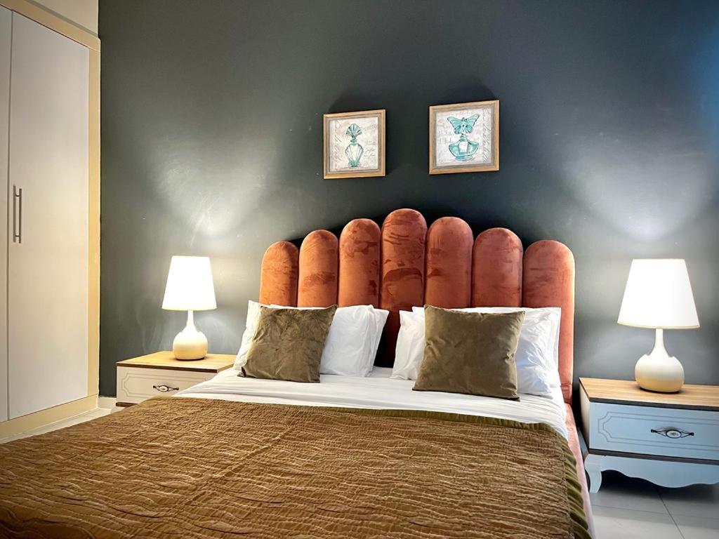 Cozy 2 Bedroom Apartment Dubai - Housity