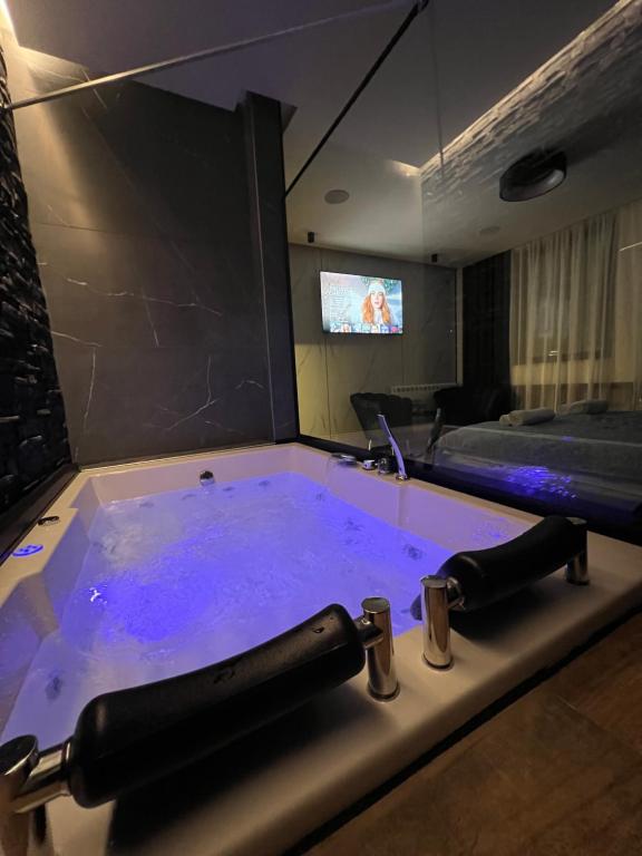 The Pearl - In the heart of Skopje - Luxe Appartement