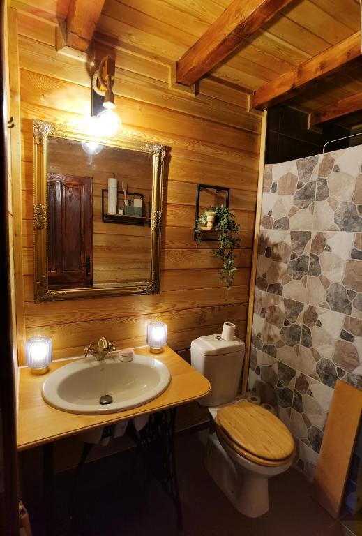 Koupelna v ubytování Odmaraliste Kod Miće Apartman 2