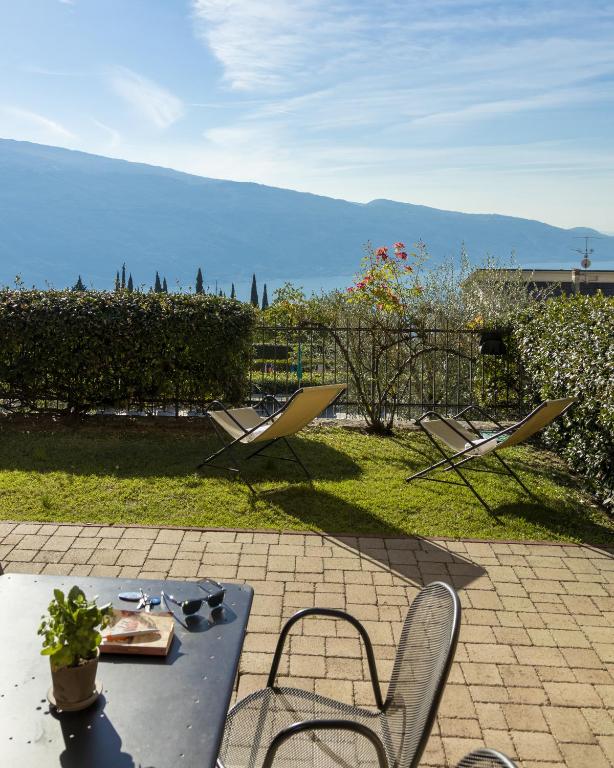 Residence Besass, GTSGroup - Standard Two-Bedroom Apartment With Lake View