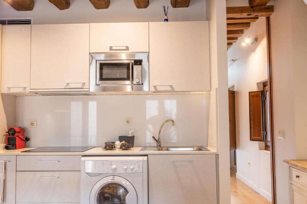 Apartamentos Santa Fe by Toledo AP - 7