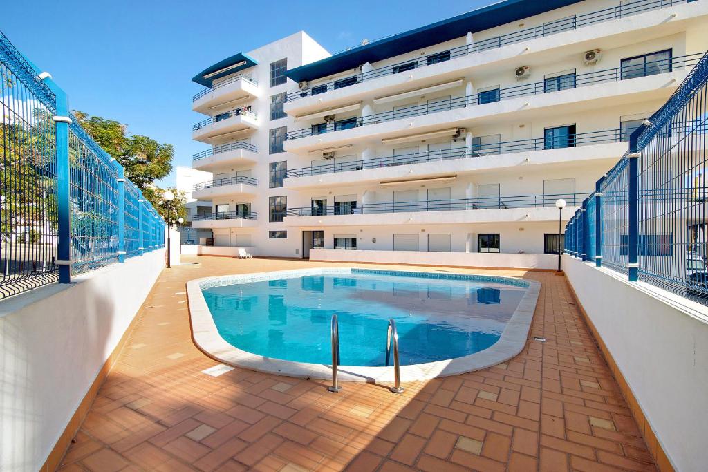 Lovely one bedroom apartment, Quarteira (updated prices 2024)