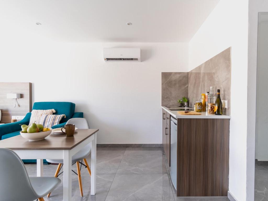 Stunning vacation studio for up to four with breath-taking views All yours