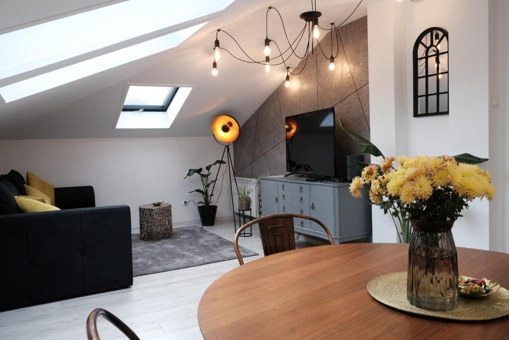 Posedenie v ubytovaní Loft Parkowa