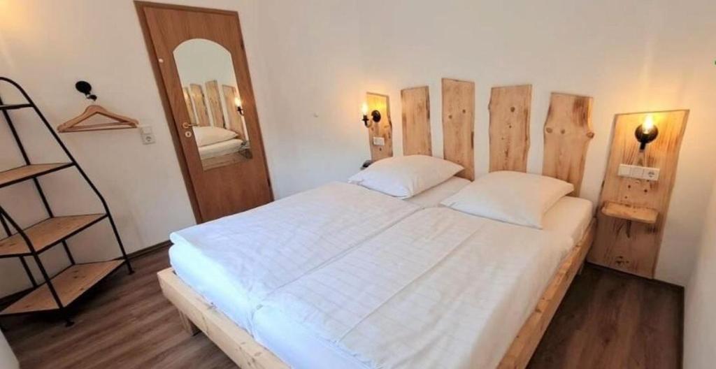 Postel nebo postele na pokoji v ubytování Gerwenshof