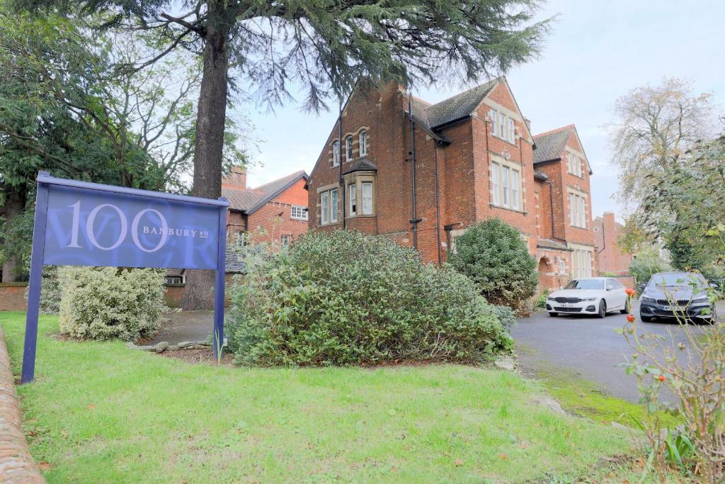 100 Banbury Road Oxford formerly Parklands, Oxford (updated prices 2024)